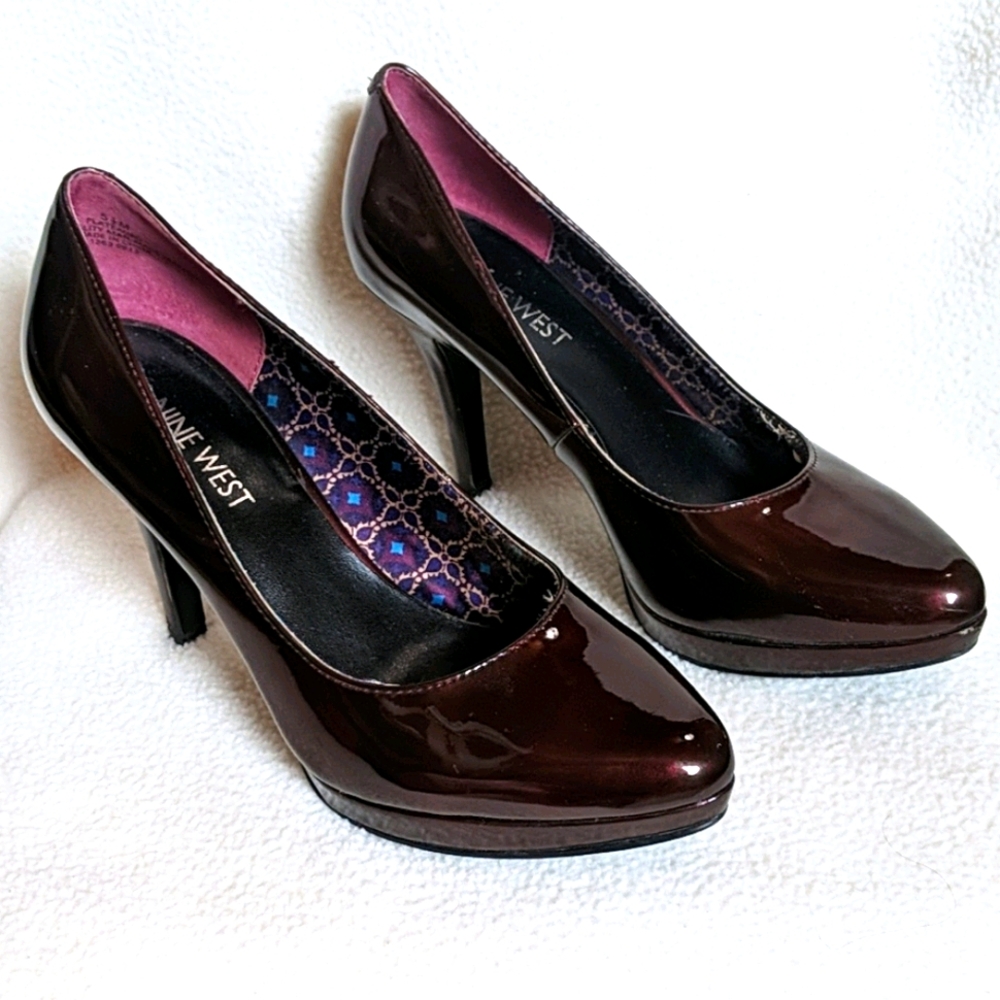 Nine West maroon/burgundy heels size 5.5